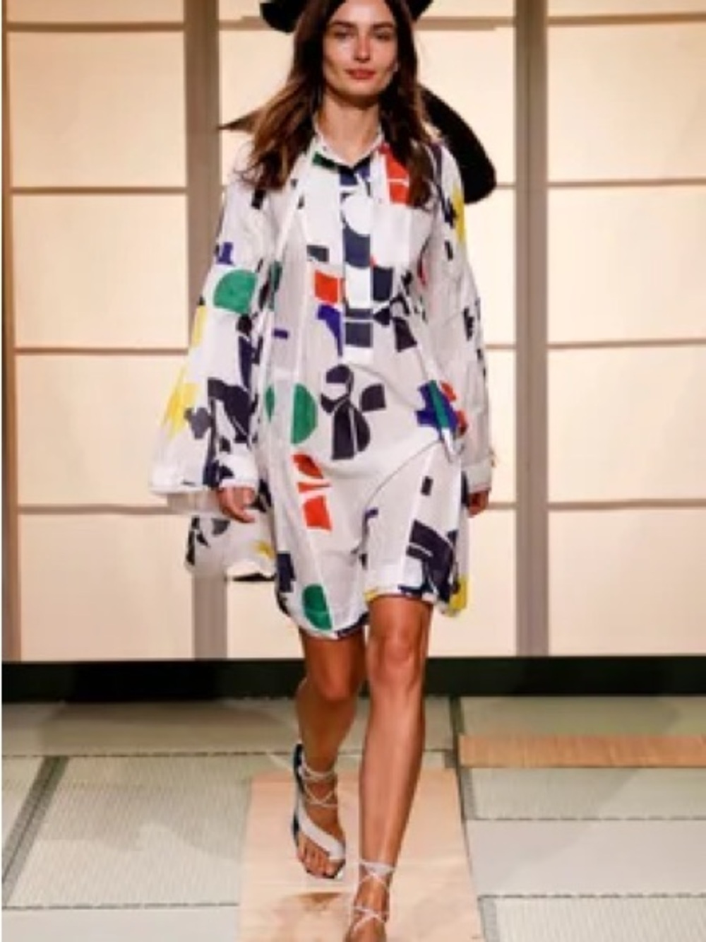 H&M Studio S/S 2018 Dress Colorful Abstract Pattern Long Sleeve Rare US 2 EU 34